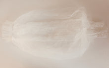 Load image into Gallery viewer, Emily Sleeves
