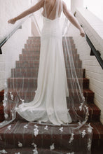 Load image into Gallery viewer, The Corina Veil
