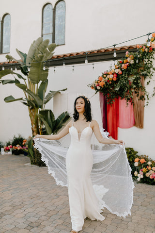 The Hailey Pearl Cape Veil
