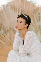 Load image into Gallery viewer, Monarch Headband
