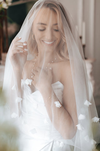 Nicole Cathedral Veil