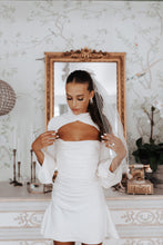 Load image into Gallery viewer, The Ariana Veil
