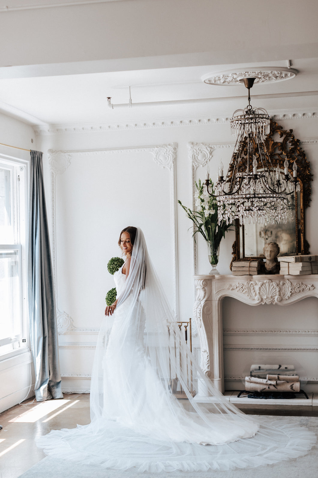 The Lauren Ruffle Veil