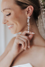 Load image into Gallery viewer, The Ritz Earring
